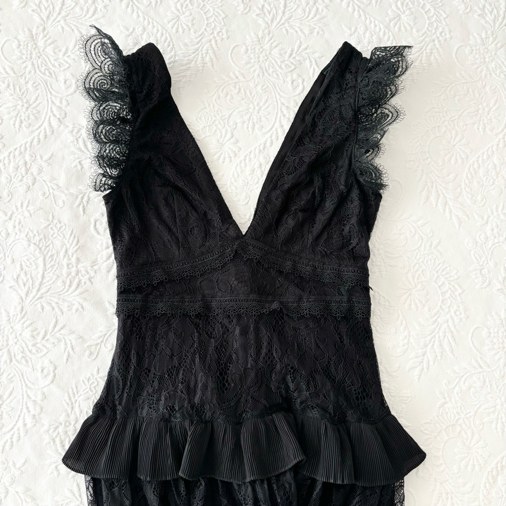 NWOT Lulus Marvelous Darling Black Lace Ruffled Tiered Maxi Dress Small - Picture 3 of 7